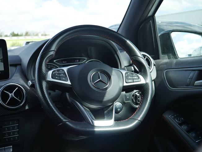 MERCEDES-BENZ B Class Photo 37