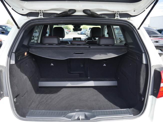 MERCEDES-BENZ B Class Photo 9