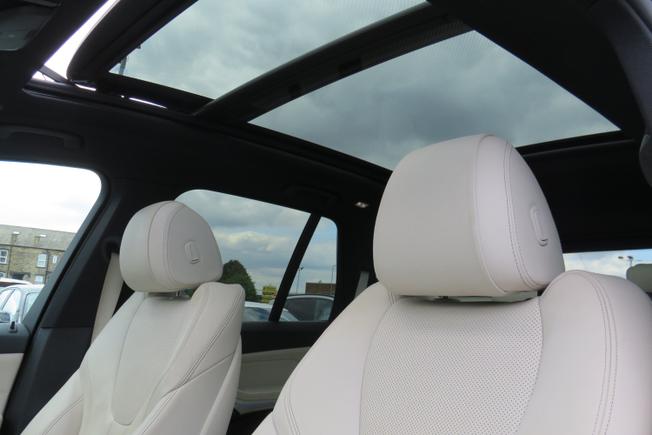 BMW X5 Photo 16