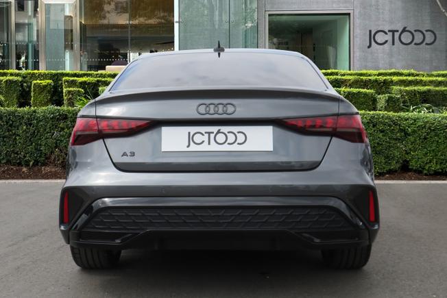 Audi A3 Photo 5