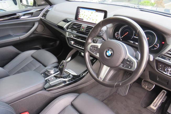 BMW X4 Photo 29