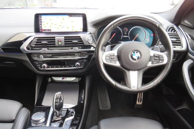 BMW X4 Photo 33