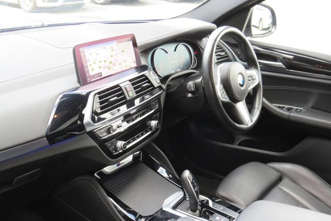 BMW X4 Photo 40