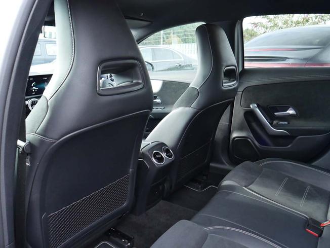 MERCEDES-BENZ A Class Photo 41