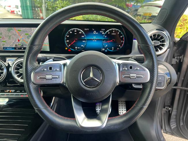 MERCEDES-BENZ A Class Photo 21
