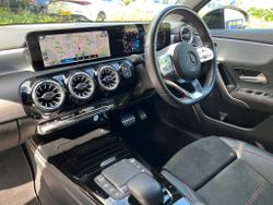 MERCEDES-BENZ A Class Photo 3