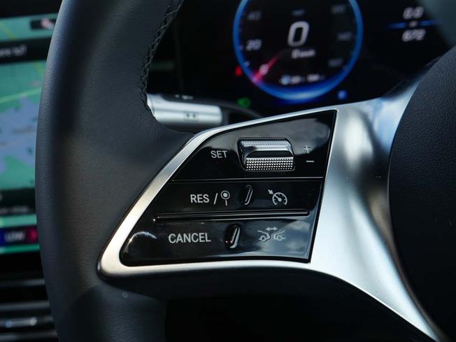 MERCEDES-BENZ CLA Class Photo 12
