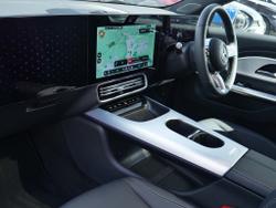 MERCEDES-BENZ CLA Class Photo 3