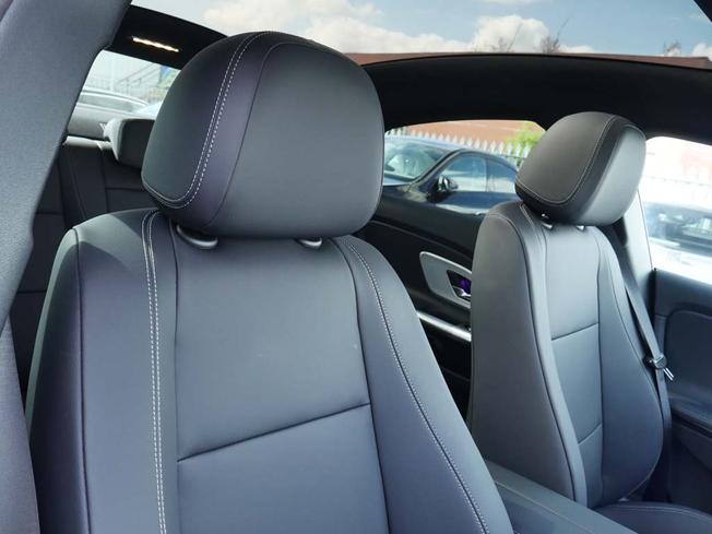 MERCEDES-BENZ CLA Class Photo 31
