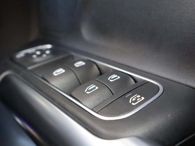 MERCEDES-BENZ Eqa Photo 27