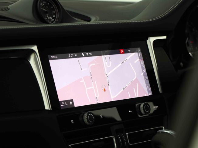 PORSCHE Macan Photo 34