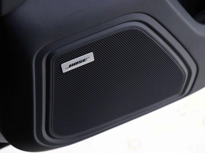 PORSCHE Macan Photo 37