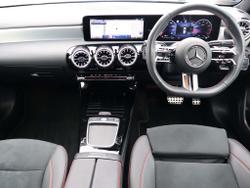 MERCEDES-BENZ A Class Photo 5