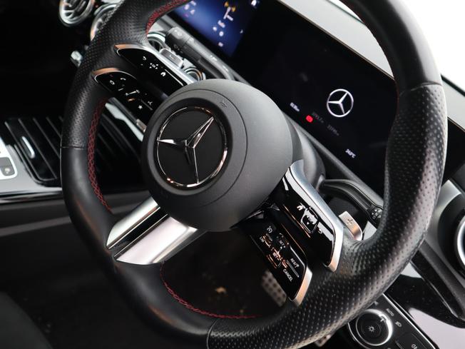 MERCEDES-BENZ CLA Class Photo 15
