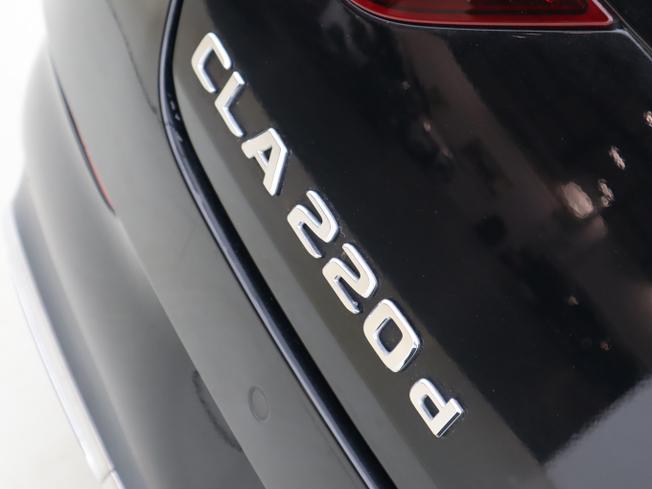 MERCEDES-BENZ CLA Class Photo 26