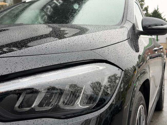 MERCEDES-BENZ GLA Photo 12
