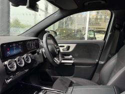 MERCEDES-BENZ GLA Photo 3
