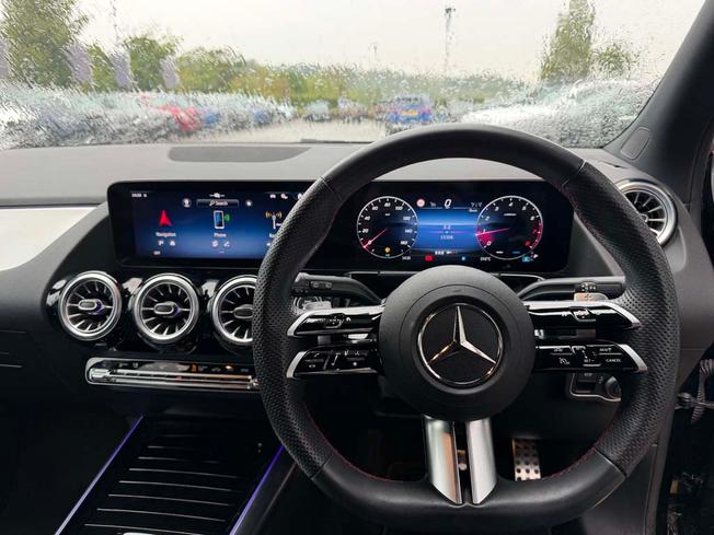 MERCEDES-BENZ GLA Photo 40