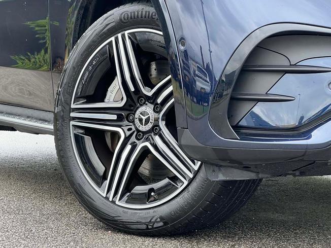 MERCEDES-BENZ Glc Photo 15