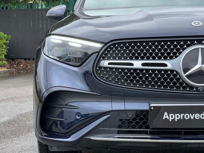 MERCEDES-BENZ Glc Photo 19