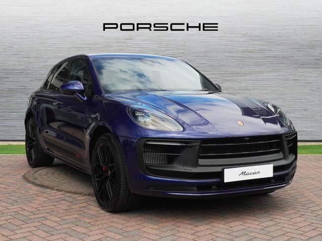 PORSCHE Macan Photo 1