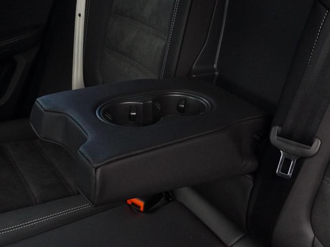 PORSCHE Macan Photo 14