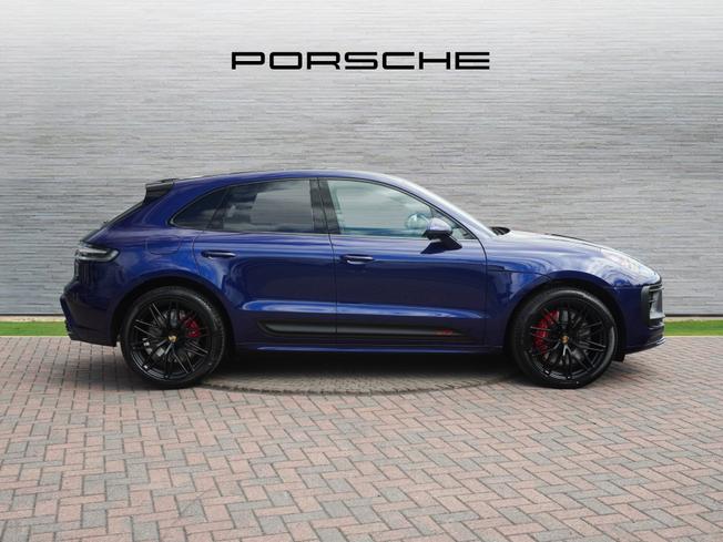 PORSCHE Macan Photo 5