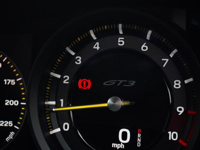 PORSCHE 911 Photo 41