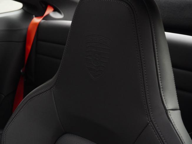 PORSCHE 911 Photo 20