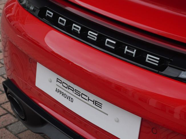 PORSCHE 911 Photo 38