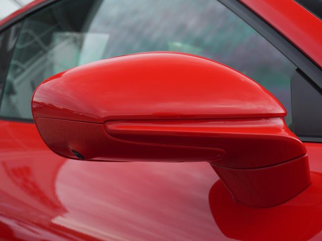 PORSCHE 911 Photo 40