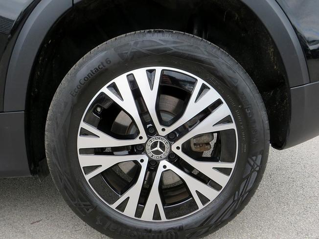 MERCEDES-BENZ GLB Photo 14