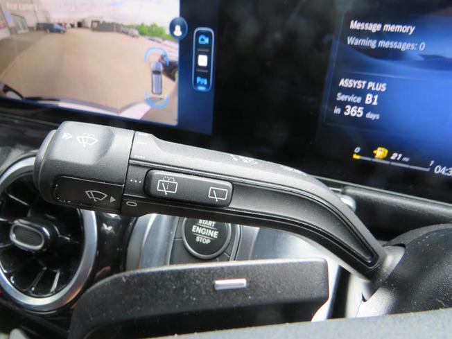 MERCEDES-BENZ GLB Photo 50