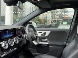 MERCEDES-BENZ GLA Photo 3