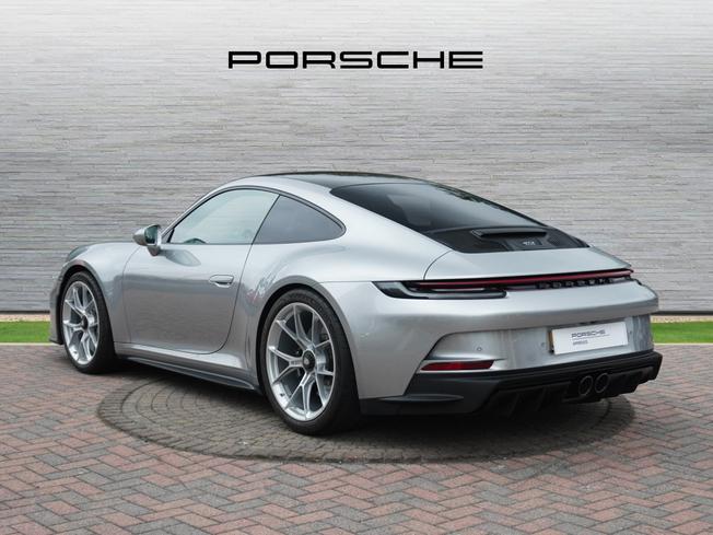 PORSCHE 911 Photo 2