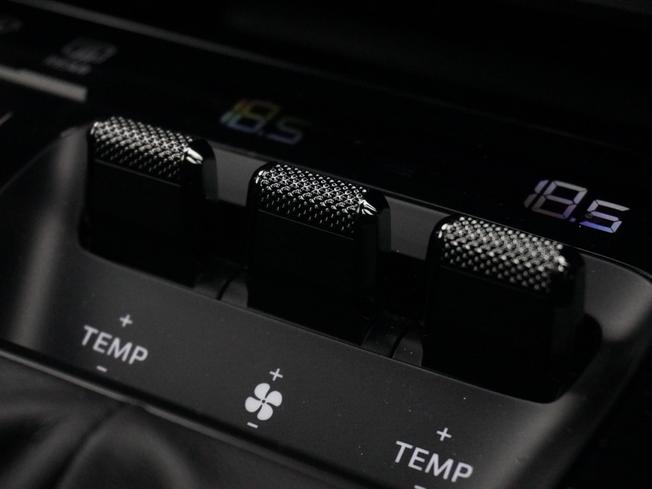 PORSCHE 911 Photo 38