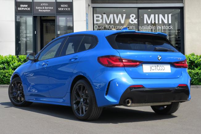 BMW 1 Series Photo 2