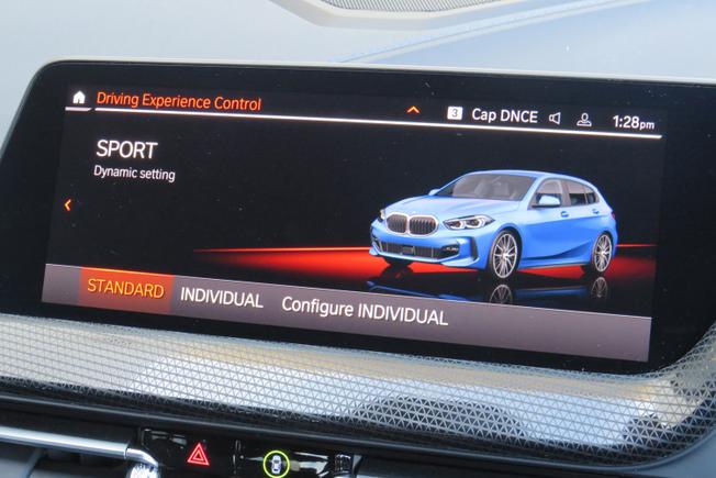 BMW 1 Series Photo 28