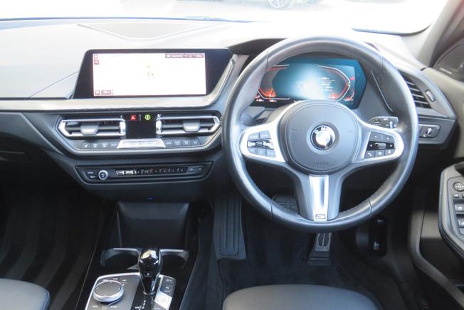 BMW 1 Series Photo 35