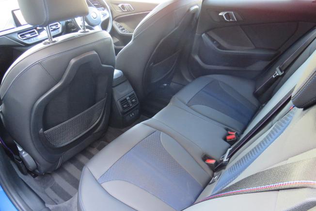 BMW 1 Series Photo 38