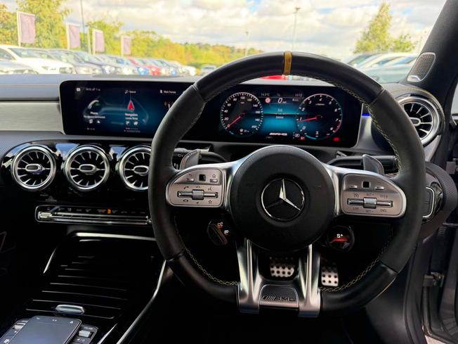 MERCEDES-BENZ A Class Photo 43