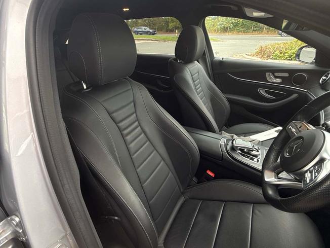 MERCEDES-BENZ E Class Photo 16