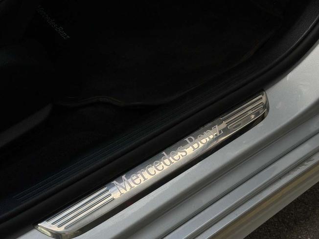 MERCEDES-BENZ E Class Photo 34