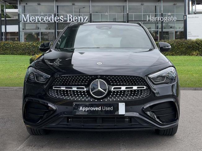 MERCEDES-BENZ GLA Photo 10