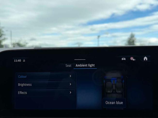 MERCEDES-BENZ GLA Photo 35