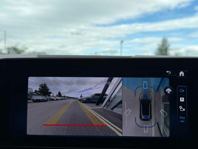 MERCEDES-BENZ GLA Photo 49