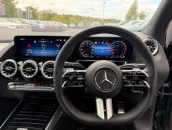MERCEDES-BENZ GLA Photo 5