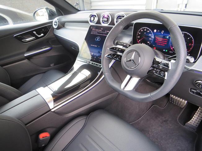 Mercedes-Benz GLC Photo 15
