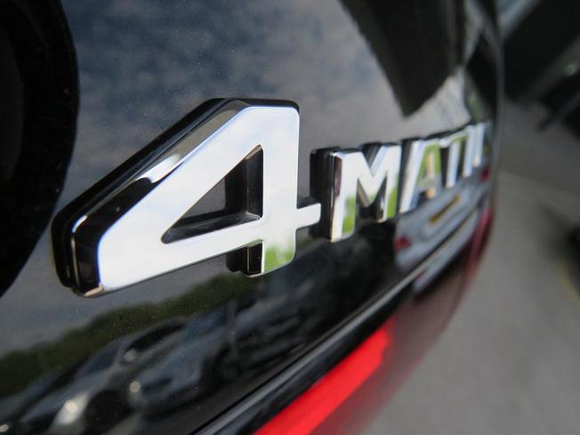 Mercedes-Benz GLC Photo 20