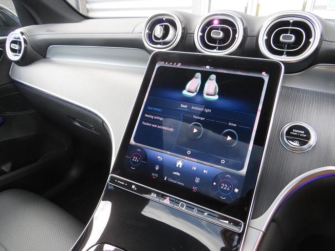 Mercedes-Benz GLC Photo 39